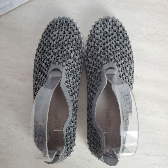 ILSE JACOBSEN Hornbaek Tulip 139 Sneaker Women's 37 US 5.5 Flat Slip-On Low-Top - Picture 9 of 10